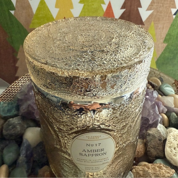 Amber & Saffron Soy Candle | 9oz | Luxe Vegan Wax  Amber Saffron Scented Candle